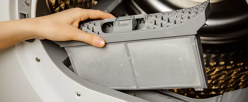 Signs Of A Clogged Dryer Lint Trap in Stevens Point, Wisconsin